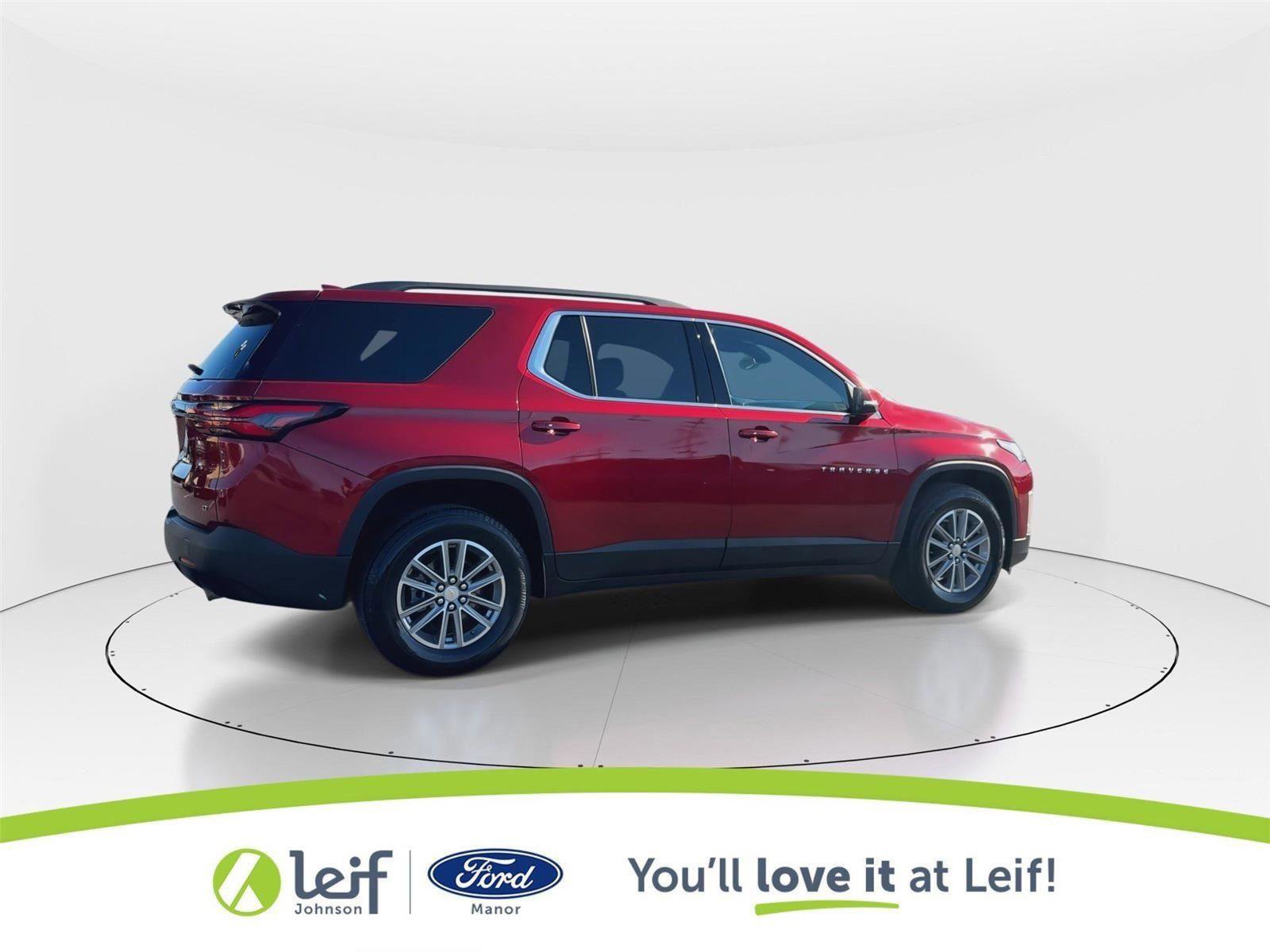 Used 2023 Chevrolet Traverse LT image 5