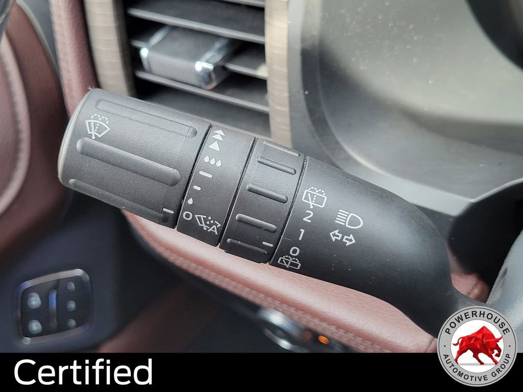 Certified 2022 Ford Expedition Limited image 34