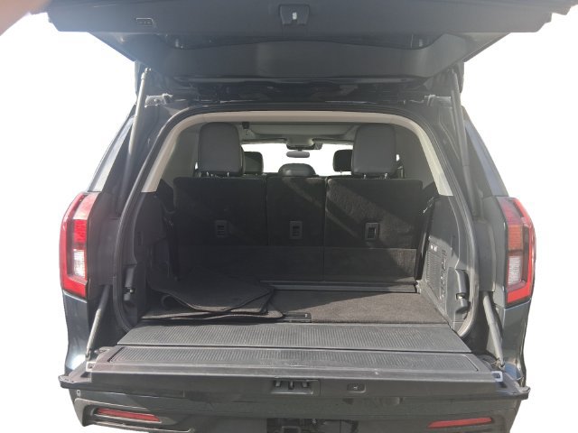 Certified 2025 Ford Expedition Active AWD/4WD image 12