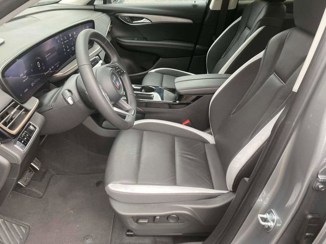 Used 2025 Buick Envision Sport Touring image 16