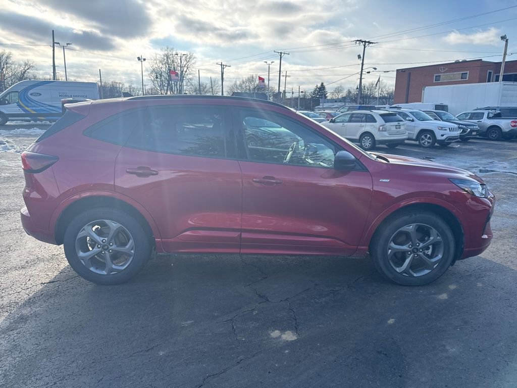 Certified 2023 Ford Escape ST-Line w/ Tech Pack #1 video 2