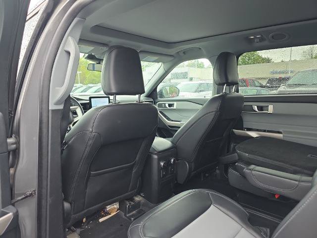 Certified 2023 Ford Explorer XLT w/ Equipment Group 202A AWD/4WD image 18