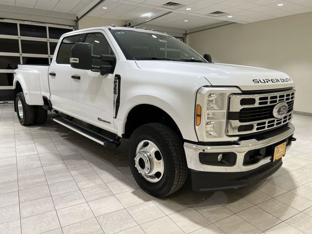 Certified 2025 Ford F350 XLT w/ 360-Degree Camera Package AWD/4WD image 7