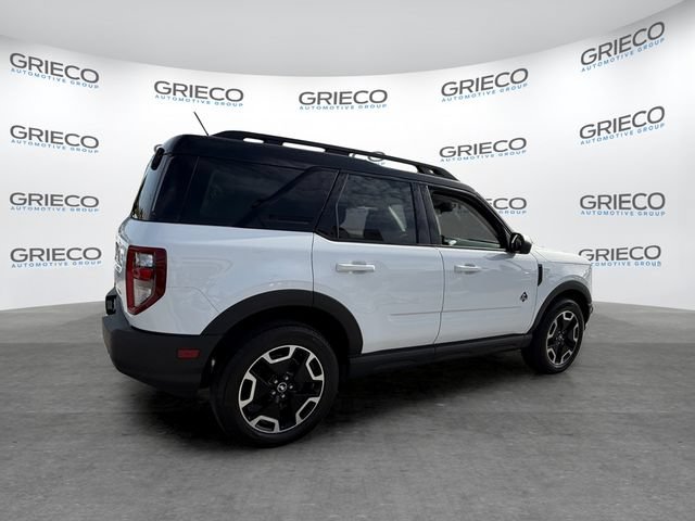 Certified 2022 Ford Bronco Sport Outer Banks AWD/4WD image 7