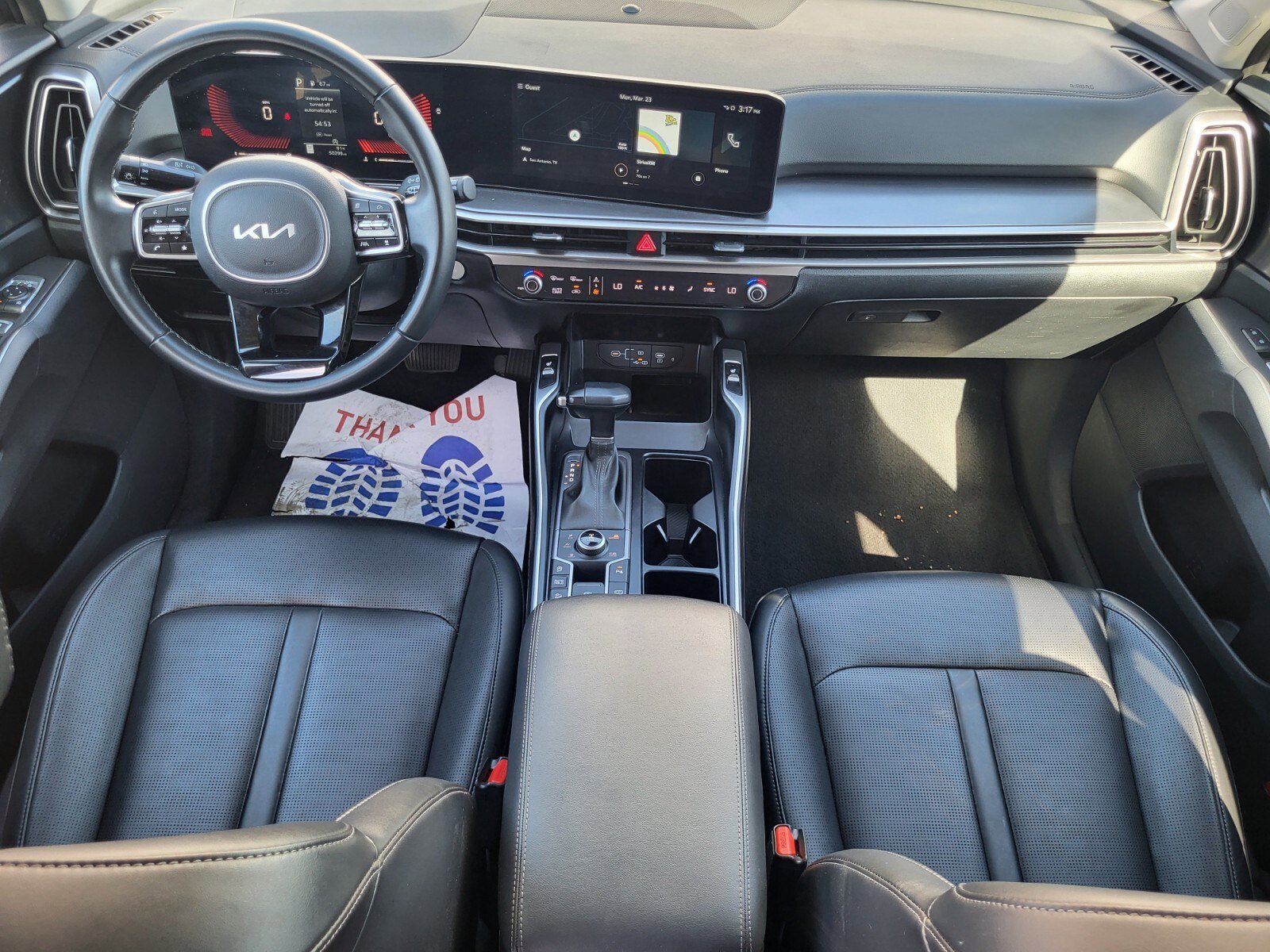 Used 2024 Kia Sorento S image 13