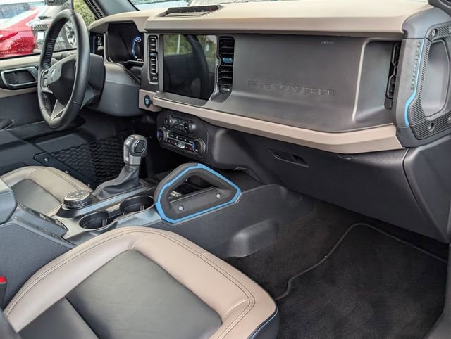 Certified 2024 Ford Bronco Wildtrak AWD/4WD image 14