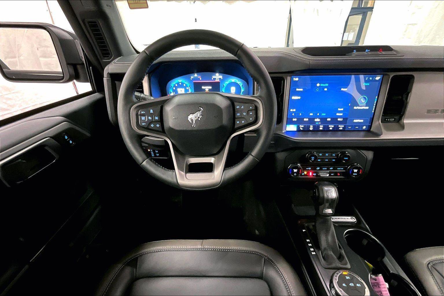 Certified 2025 Ford Bronco Outer Banks image 7