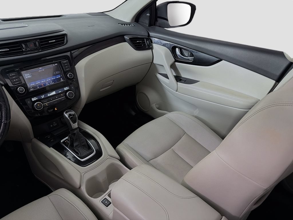 Used 2022 Nissan Rogue Sport SL w/ Premium Package AWD/4WD image 28
