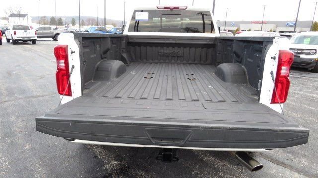 Used 2022 Chevrolet Silverado 3500 High Country image 29