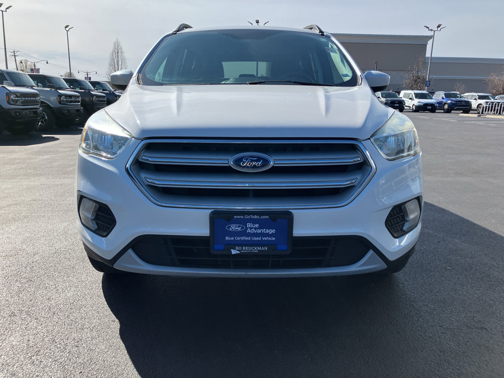 Certified 2018 Ford Escape SE w/ SE Sync 3 Package image 2