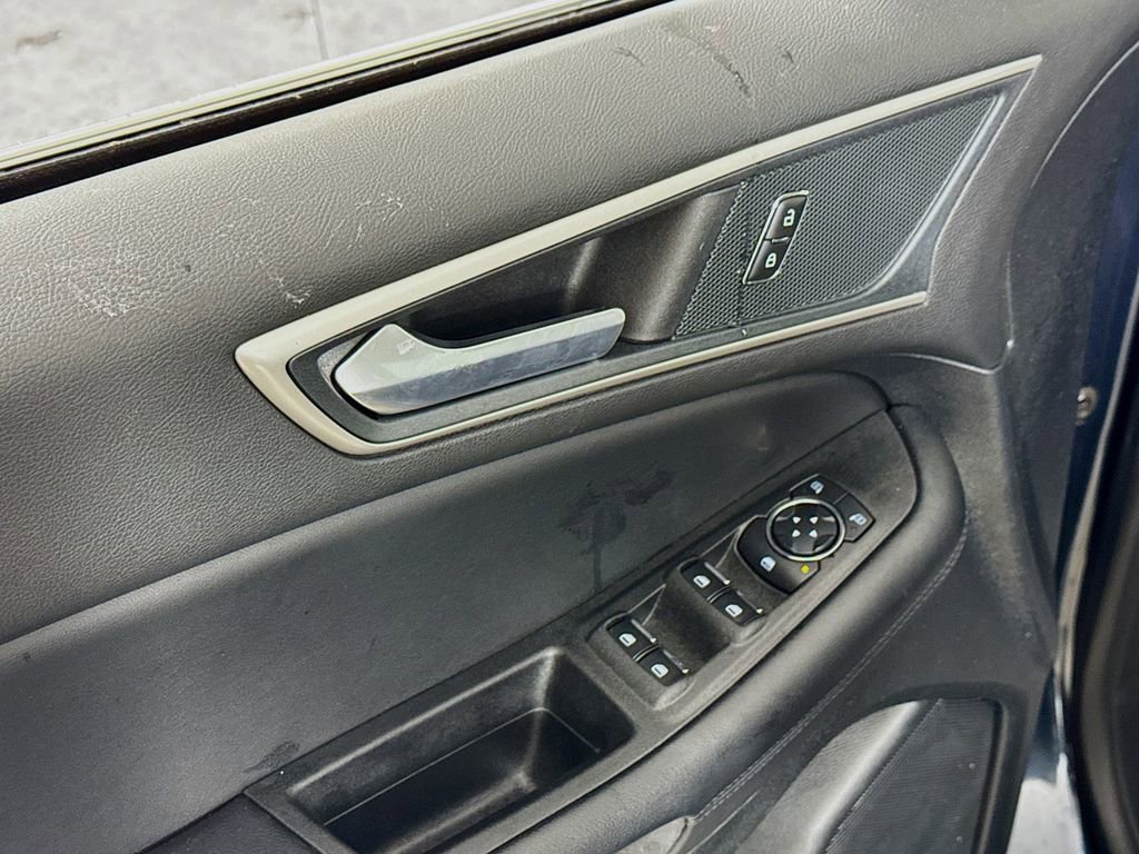 Certified 2024 Ford Edge SEL w/ Convenience Package image 20