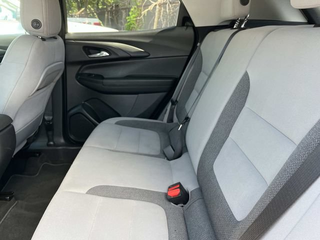 Used 2024 Chevrolet TrailBlazer LT FWD image 23