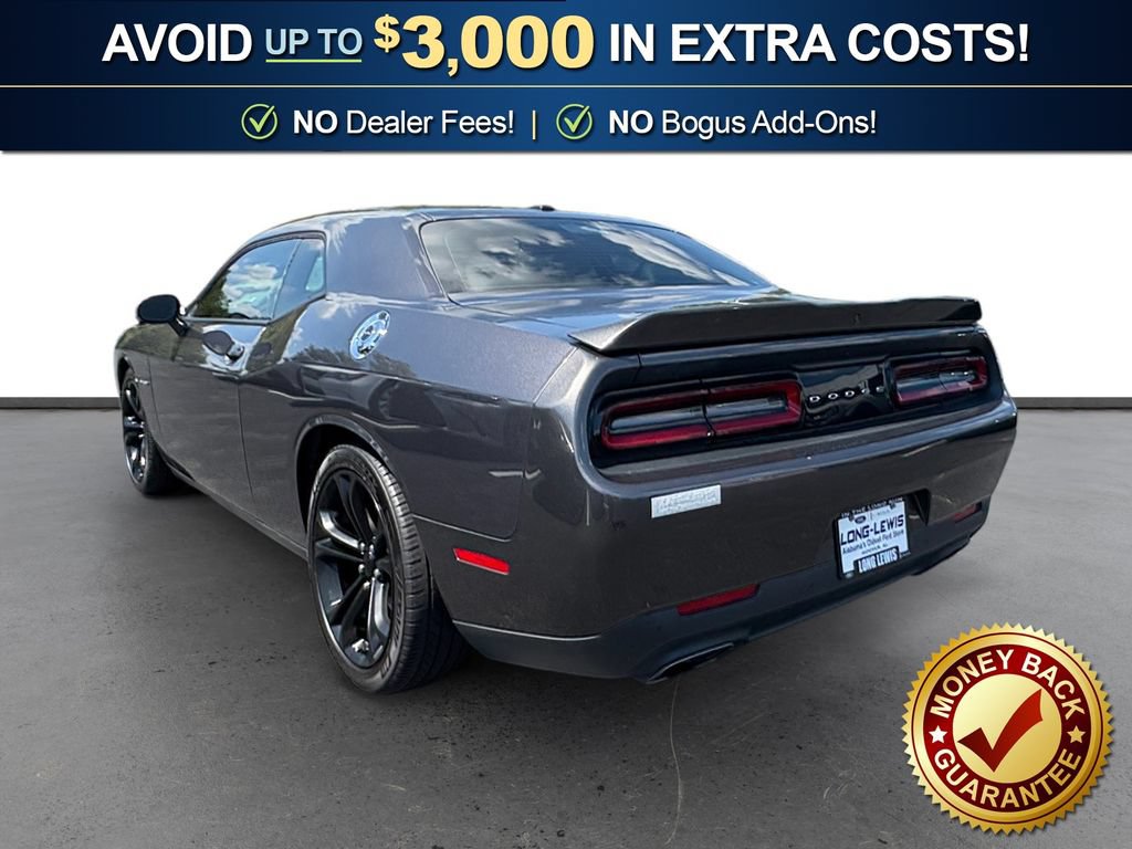 Used 2020 Dodge Challenger R/T RWD image 4
