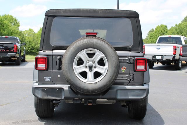 Used 2019 Jeep Wrangler Unlimited Sport S AWD/4WD image 16