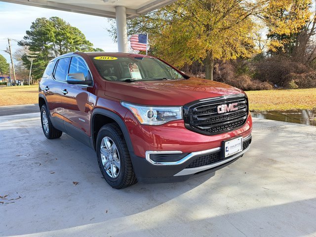 Used 2019 GMC Acadia SLE w/ LPO, Black Accent Package image 1