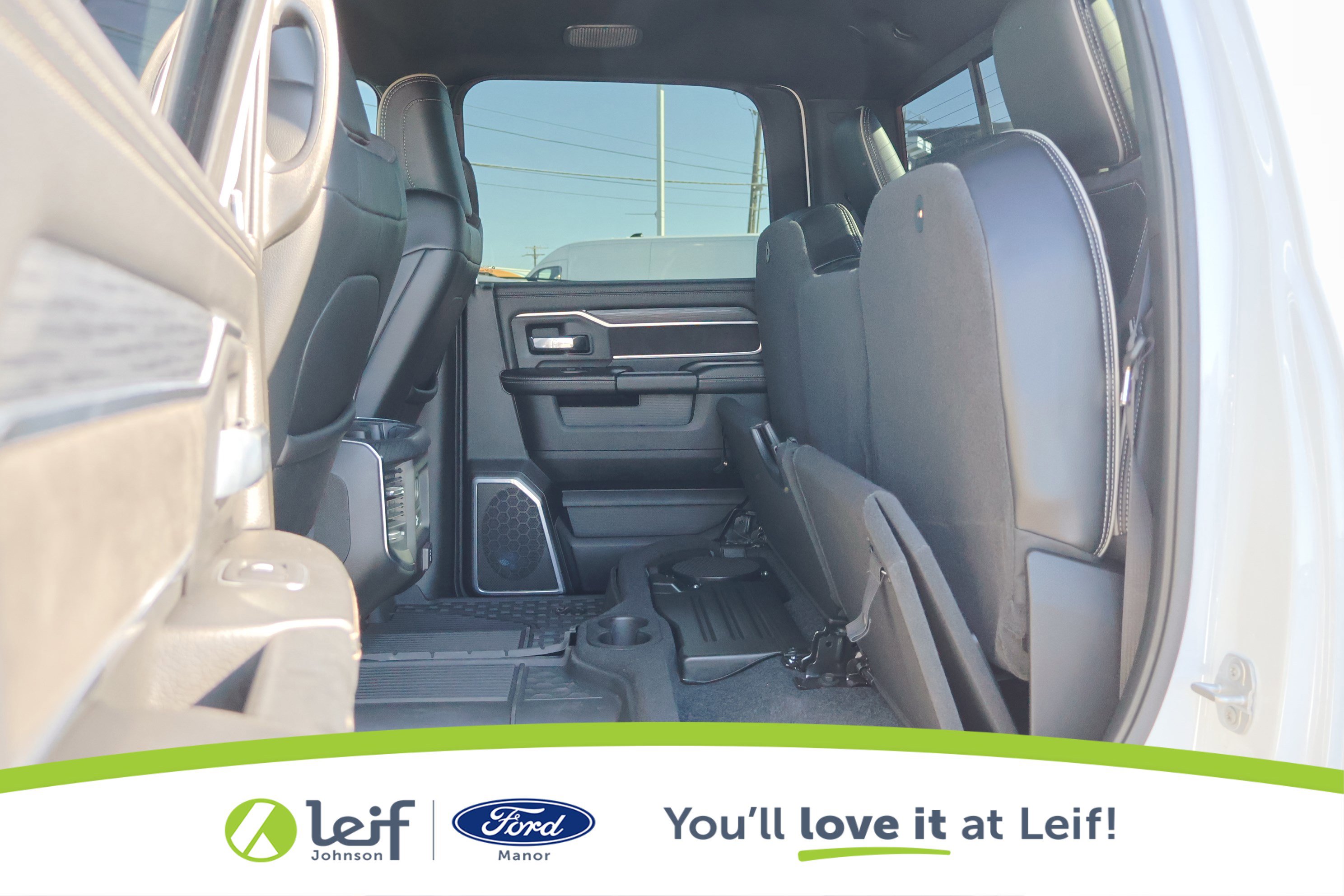 Used 2023 RAM 2500 Laramie w/ Night Edition image 27