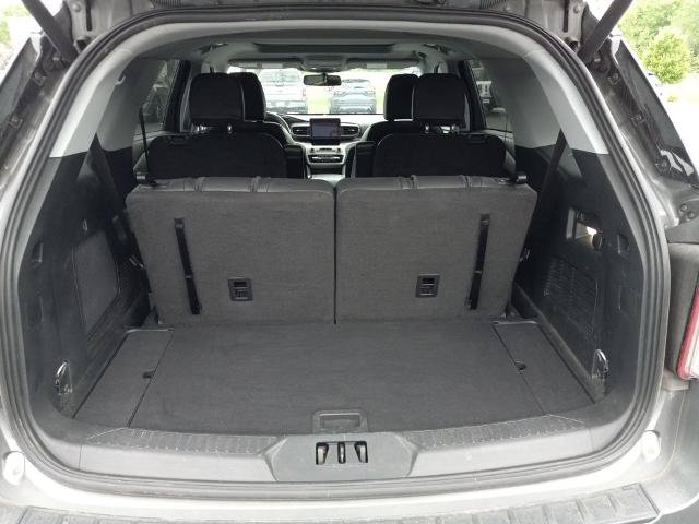 Certified 2023 Ford Explorer XLT w/ Equipment Group 202A AWD/4WD image 26