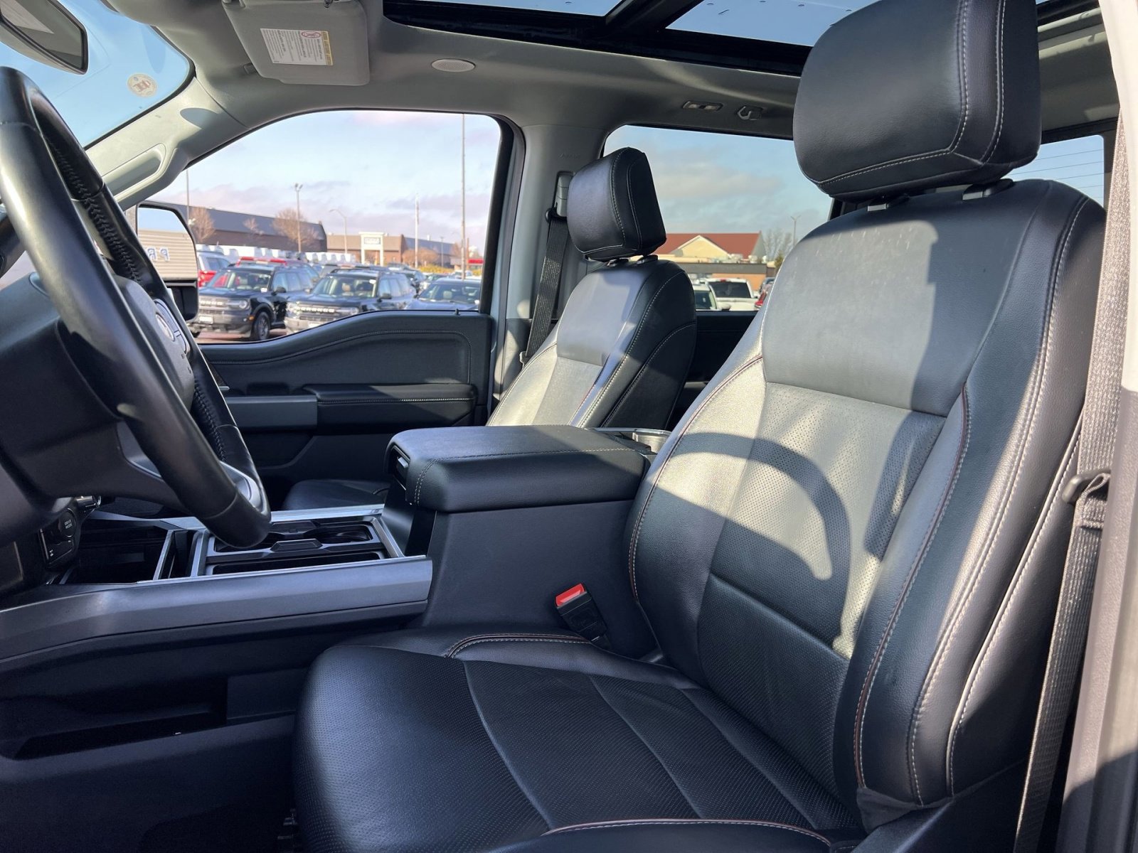 Certified 2024 Ford F250 Lariat w/ Lariat Ultimate Package image 13