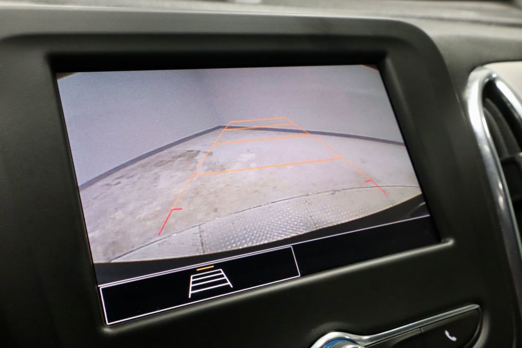 Used 2024 Chevrolet Equinox LS w/ LPO, Floor Liner Package AWD/4WD image 2