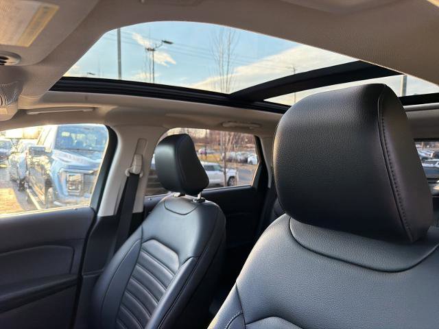 Certified 2020 Ford Edge SEL w/ Convenience Package image 10