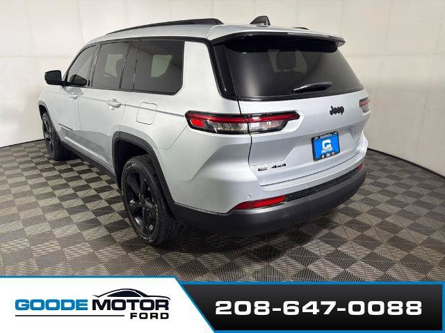 Used 2023 Jeep Grand Cherokee L Laredo AWD/4WD image 5