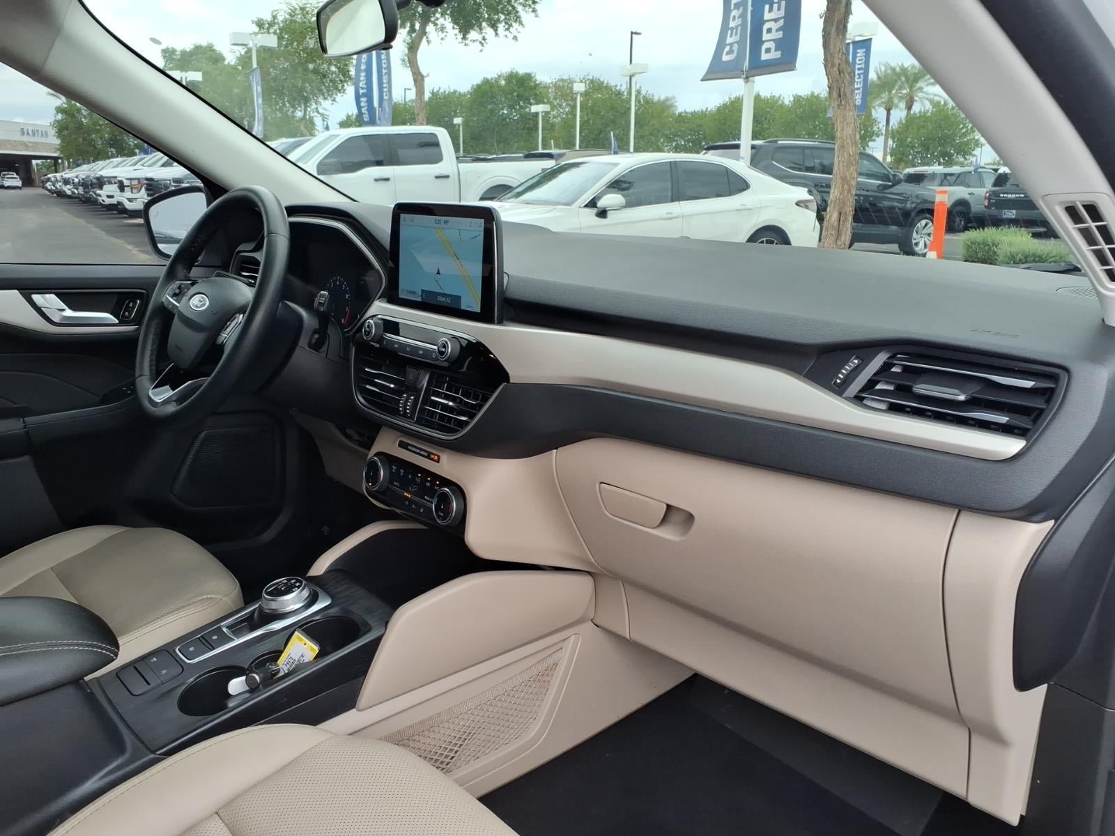 Certified 2022 Ford Escape SEL FWD image 10