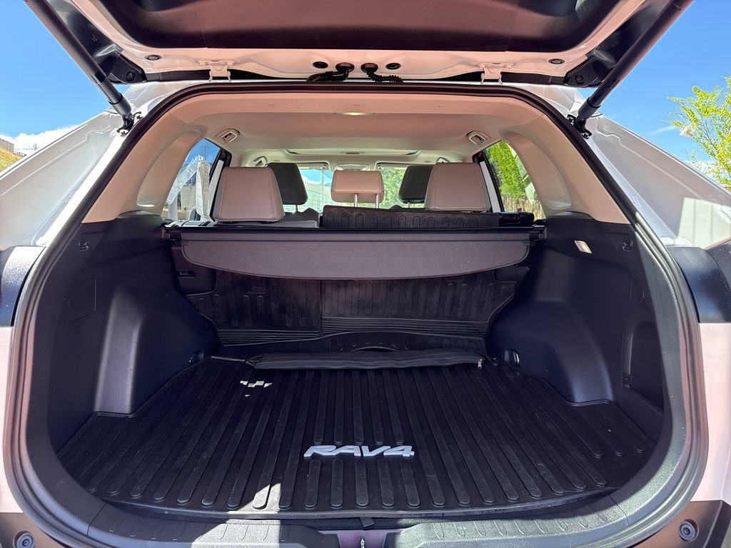Used 2025 Toyota RAV4 XLE Premium w/ Weather Package AWD/4WD image 12