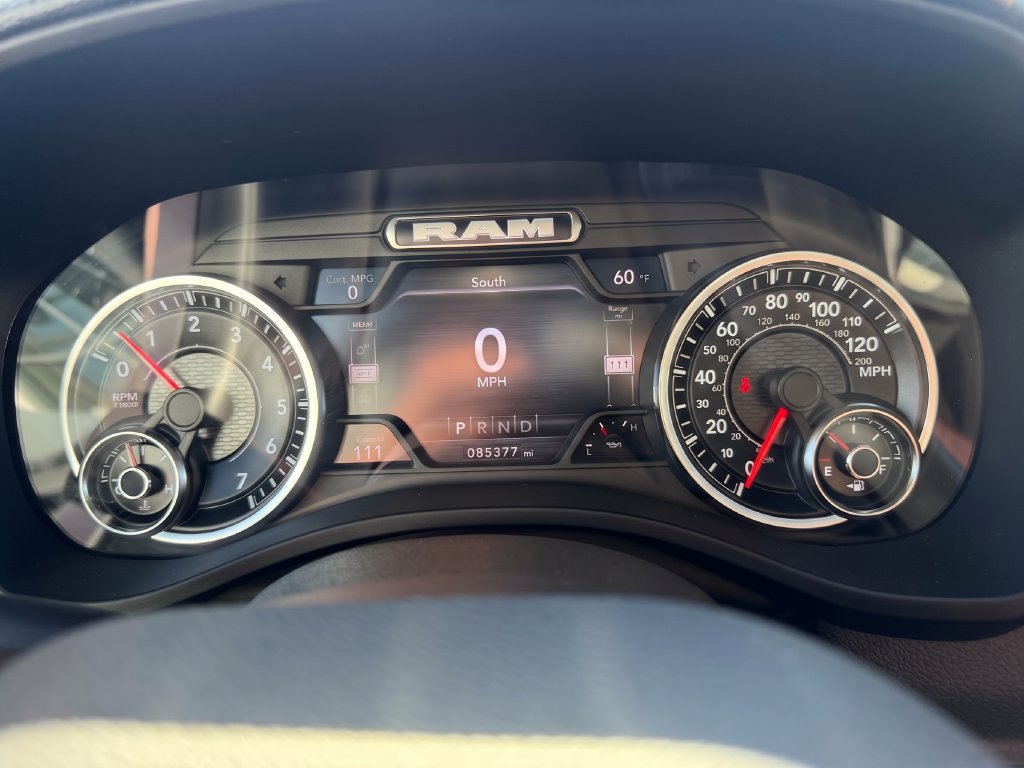 Used 2022 RAM 1500 Laramie AWD/4WD image 41