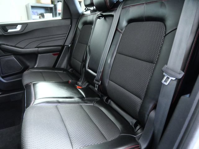 Certified 2023 Ford Escape ST-Line w/ Tech Pack #1 AWD/4WD image 14
