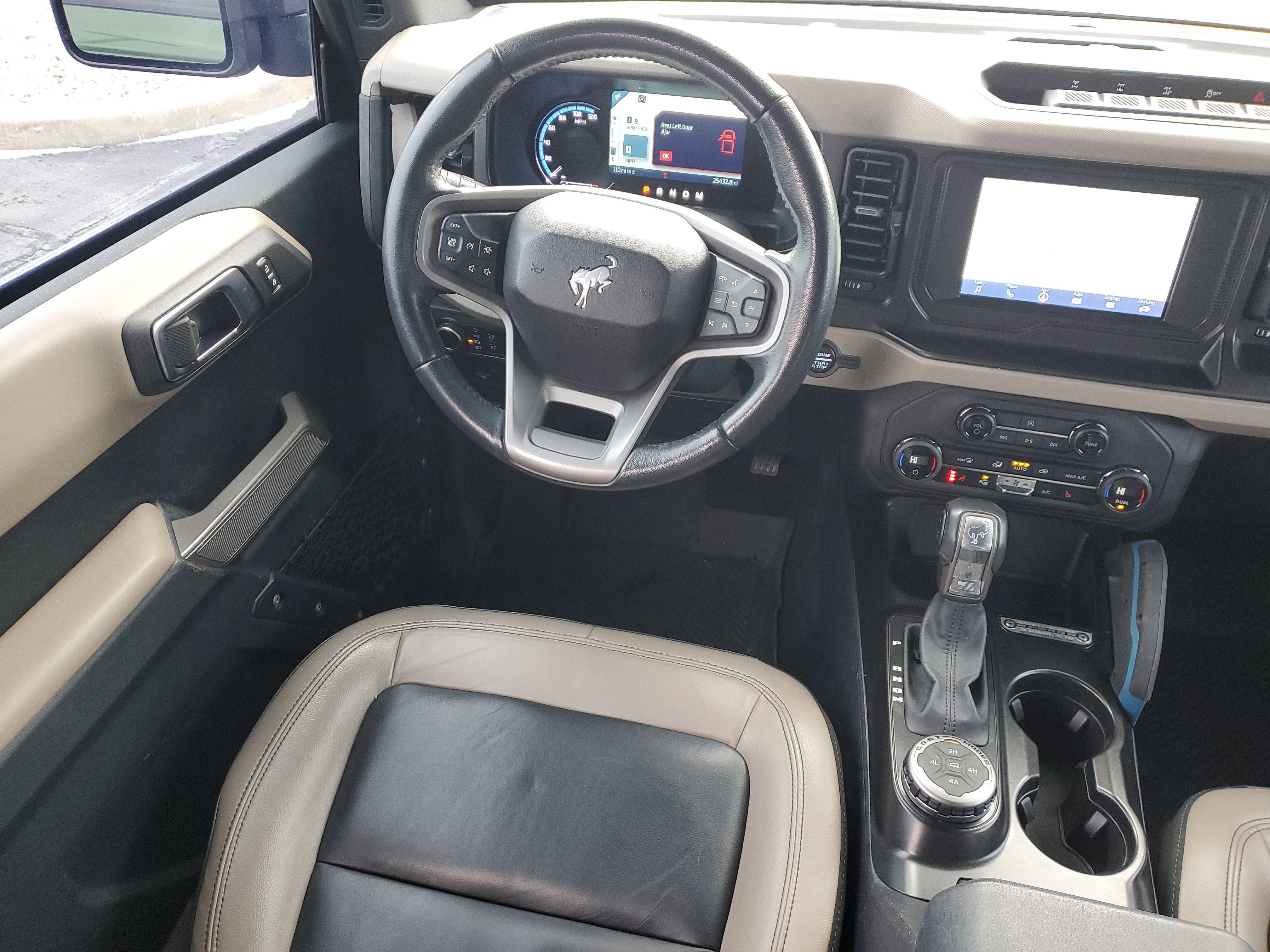 Certified 2023 Ford Bronco Wildtrak image 11