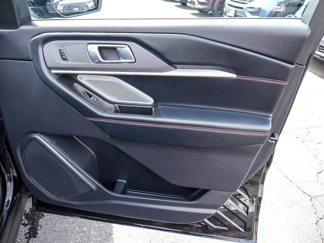 Certified 2026 Ford Explorer ST AWD/4WD image 33