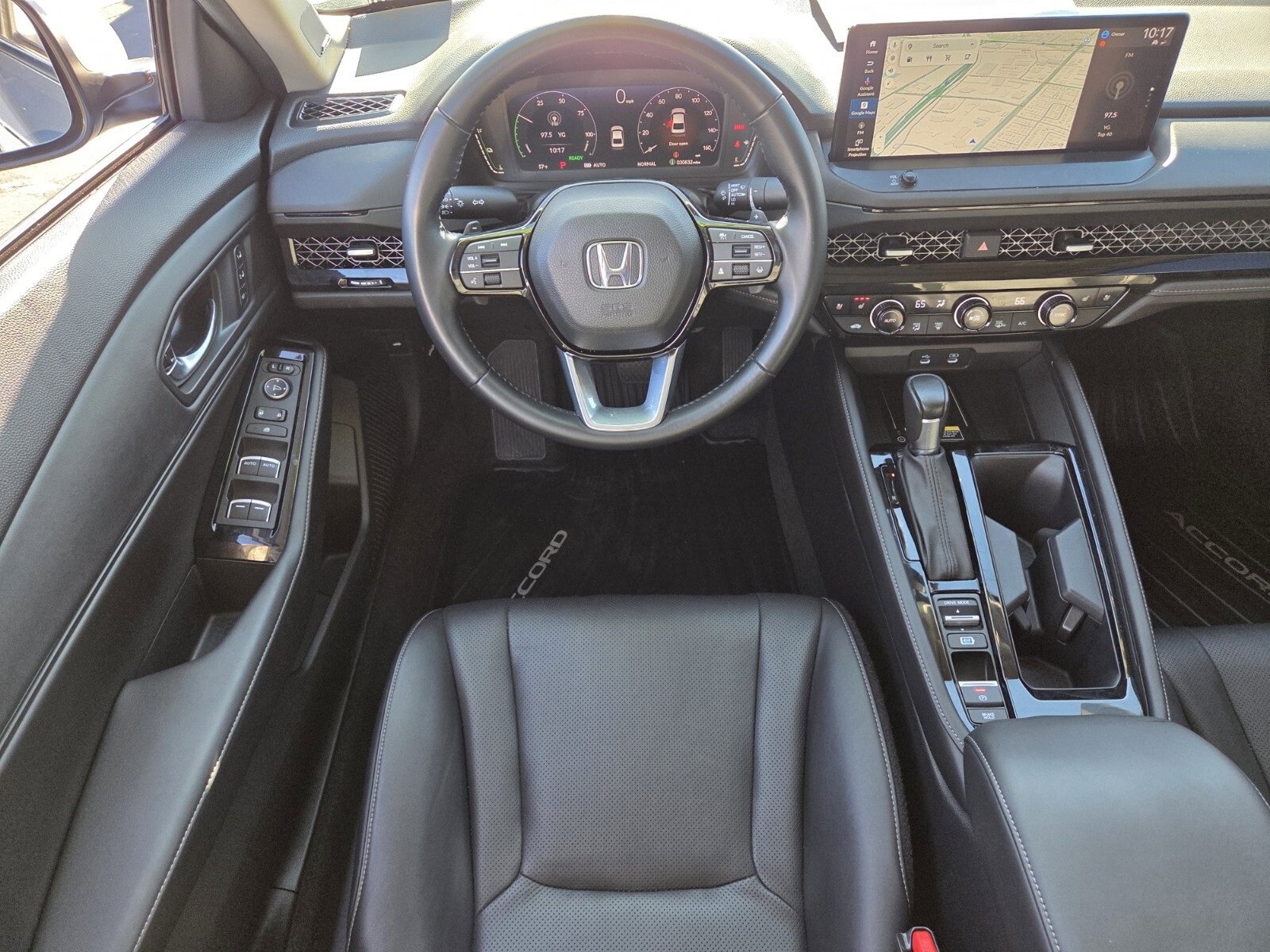 Used 2023 Honda Accord Touring image 13