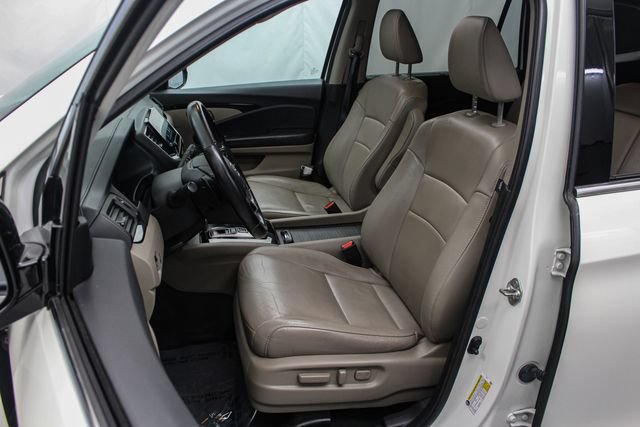 Used 2019 Honda Pilot Touring image 10