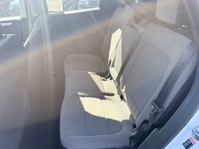 Certified 2022 Ford Escape SE w/ Convenience Package image 16