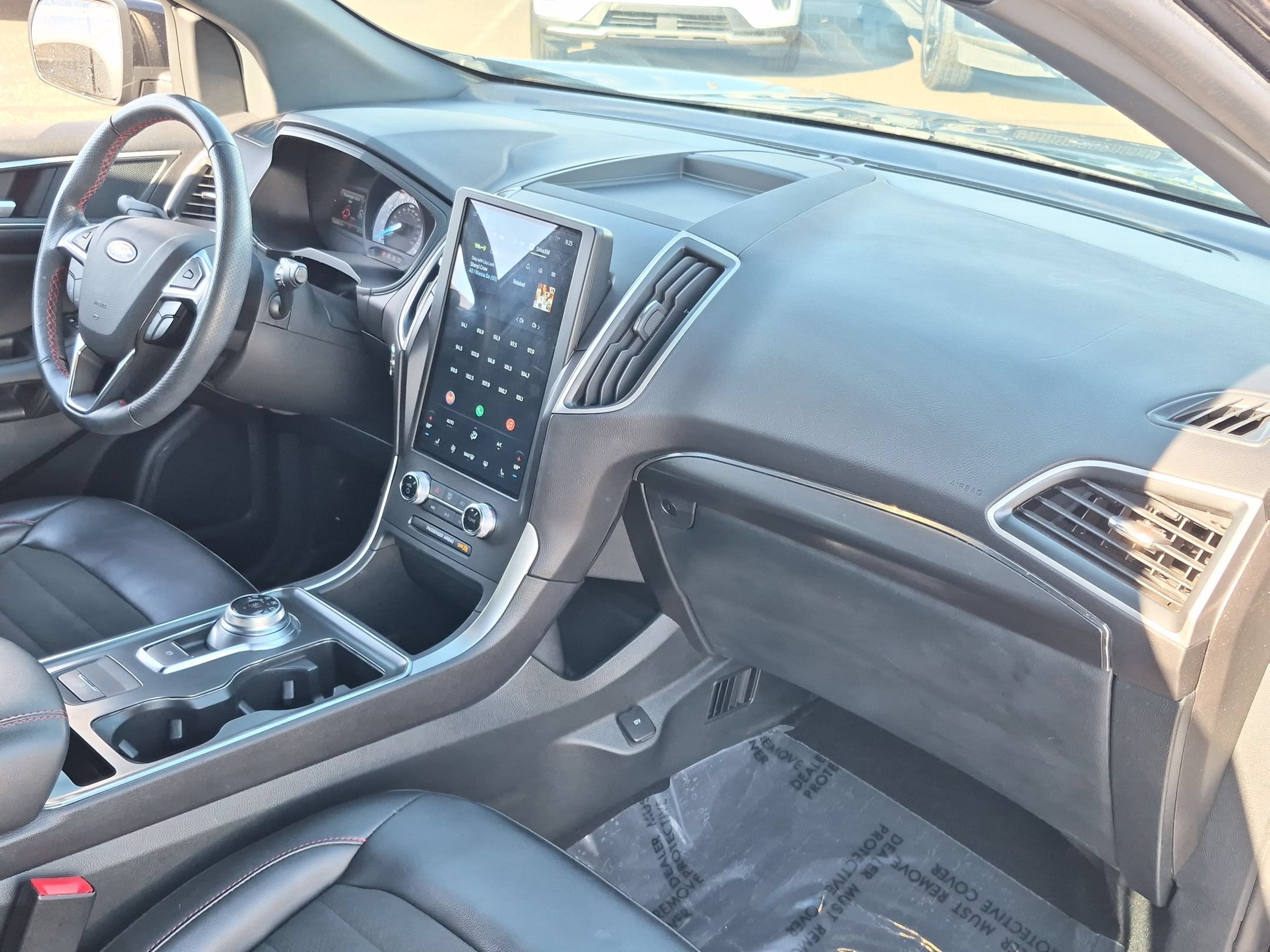 Certified 2024 Ford Edge ST-Line AWD/4WD image 26
