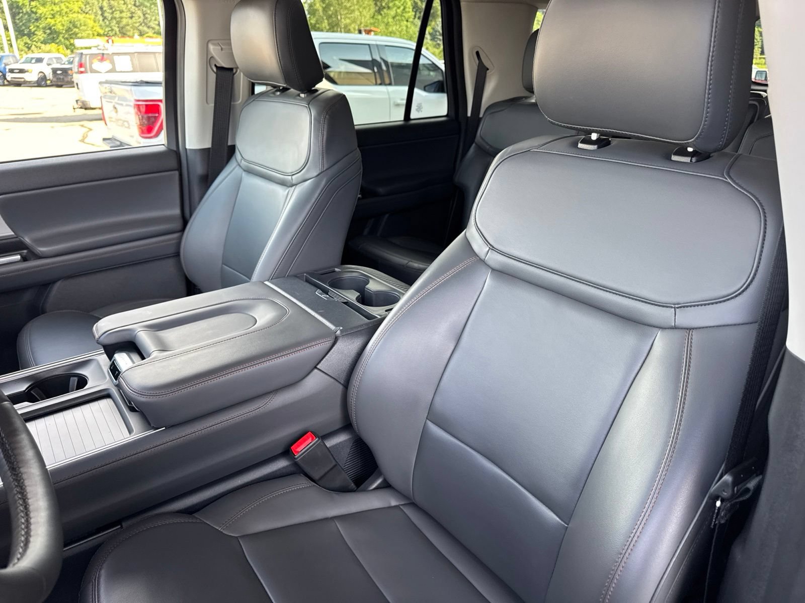 Certified 2025 Ford Expedition Max Active AWD/4WD image 26