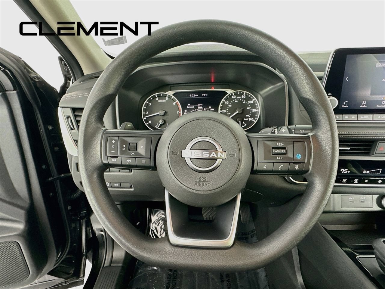 Used 2024 Nissan Rogue SV AWD/4WD image 15