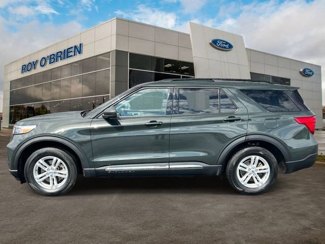 Certified 2023 Ford Explorer XLT w/ Equipment Group 202A AWD/4WD image 2