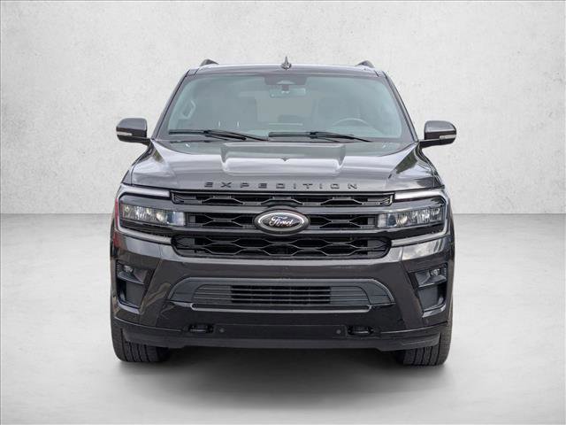 Certified 2022 Ford Expedition Limited image 2