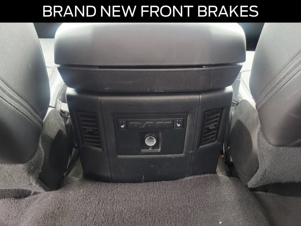 Used 2017 RAM 1500 Laramie AWD/4WD image 10