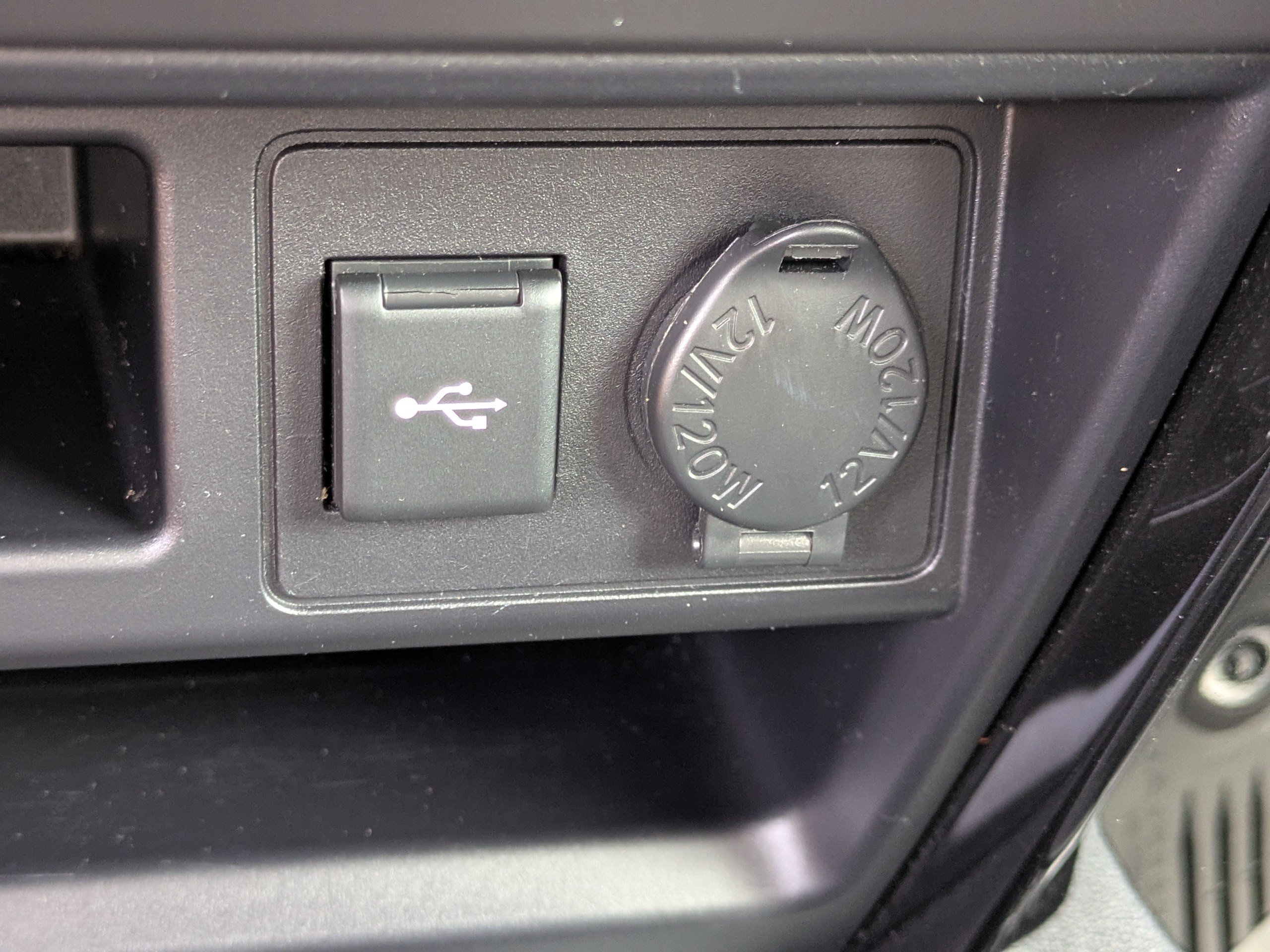Used 2020 Toyota 4Runner TRD Off-Road AWD/4WD image 26