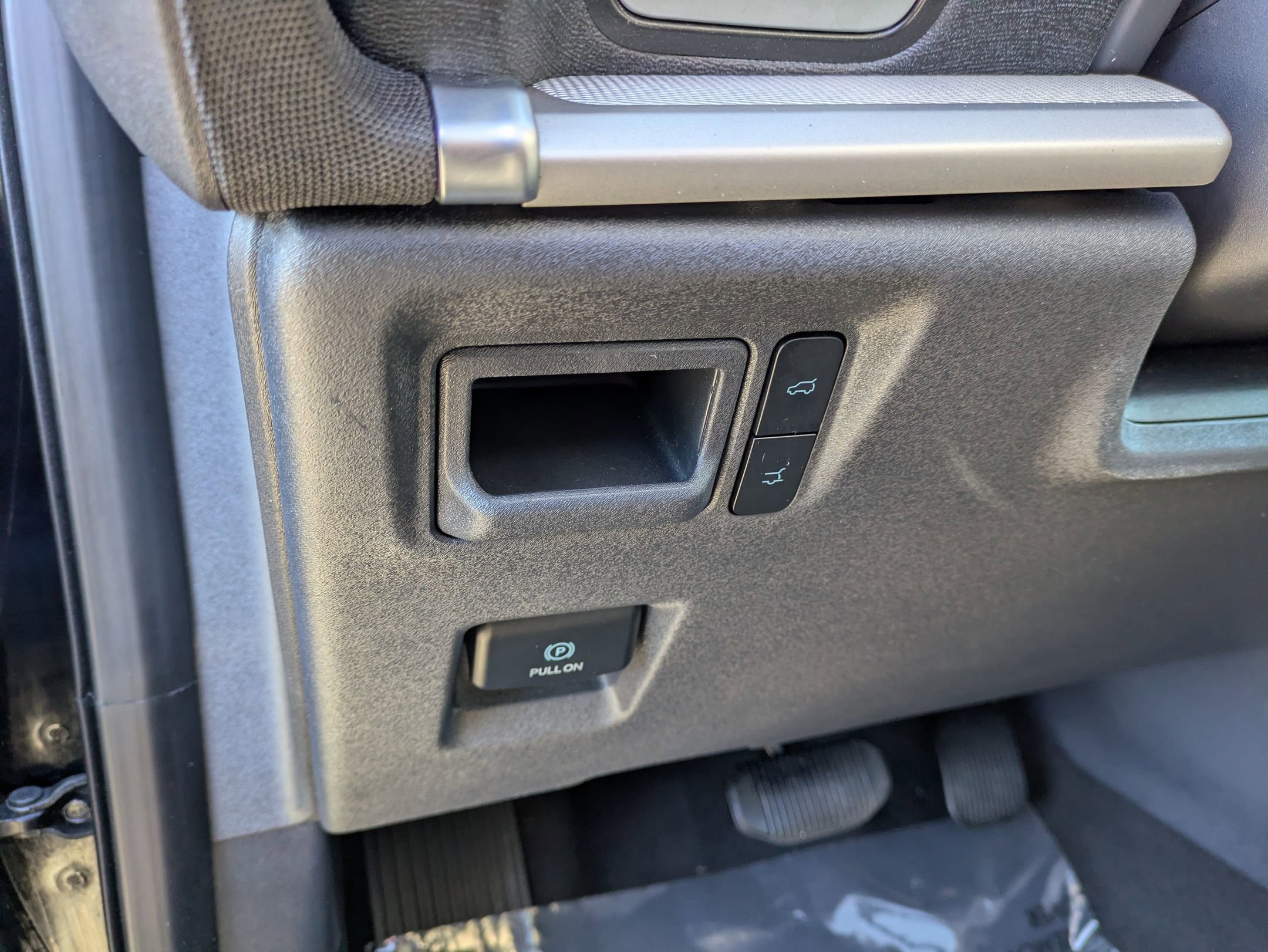 Certified 2025 Ford Expedition Active image 16