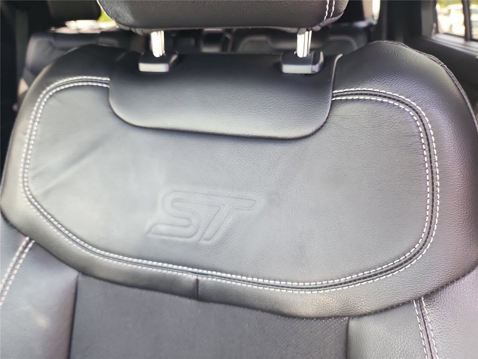 Certified 2022 Ford Explorer ST w/ ST Street Pack RWD image 19