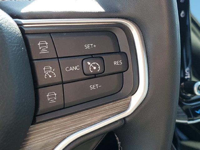 Used 2024 Jeep Wagoneer Series II AWD/4WD image 12