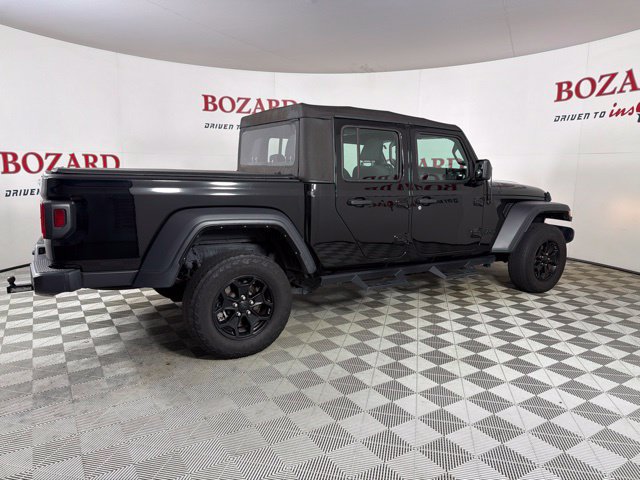Used 2023 Jeep Gladiator Sport AWD/4WD image 12