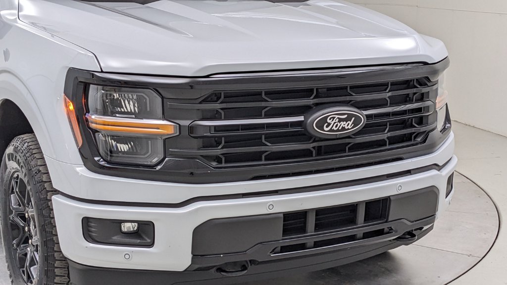 Certified 2025 Ford F150 XLT w/ Equipment Group 302A MID AWD/4WD image 43