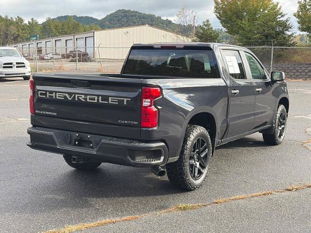 Used 2022 Chevrolet Silverado 1500 Custom AWD/4WD image 3