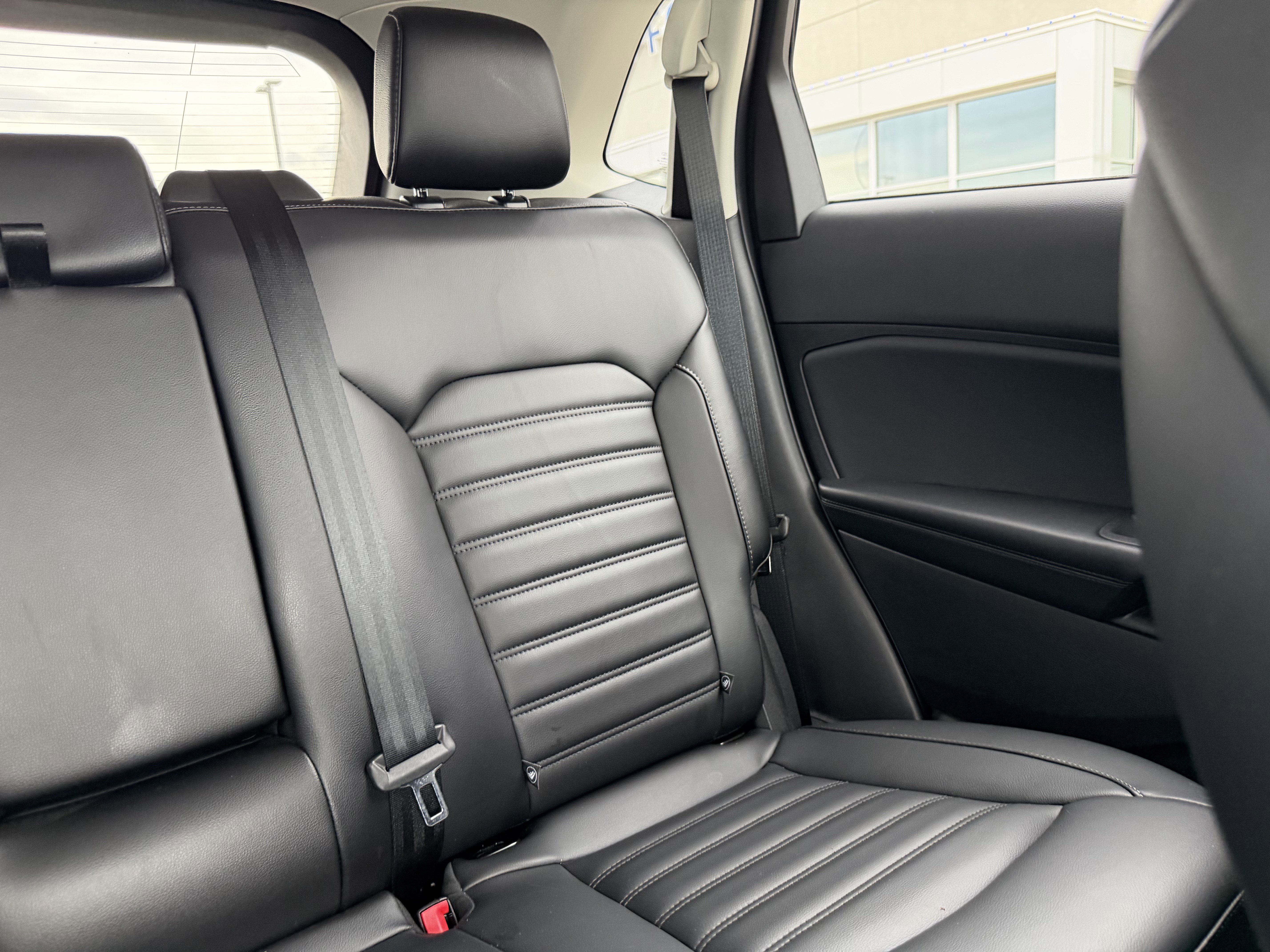 Certified 2024 Ford Edge SEL w/ Convenience Package AWD/4WD image 14