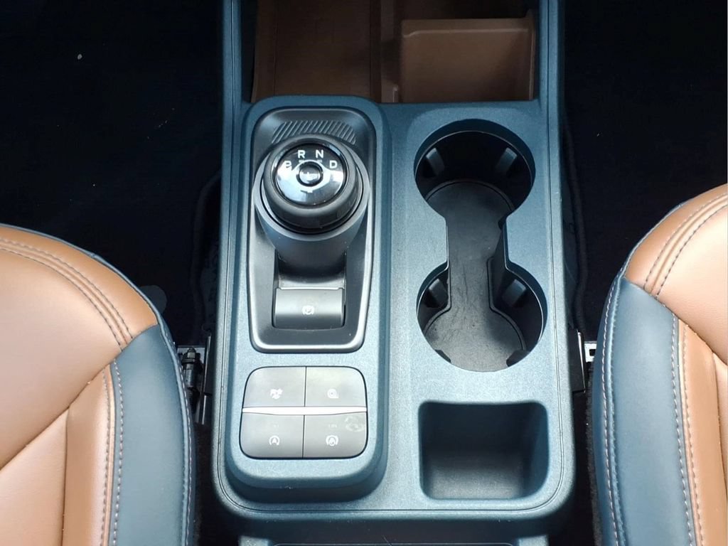 Certified 2023 Ford Maverick Lariat w/ Lariat Luxury Package AWD/4WD image 18