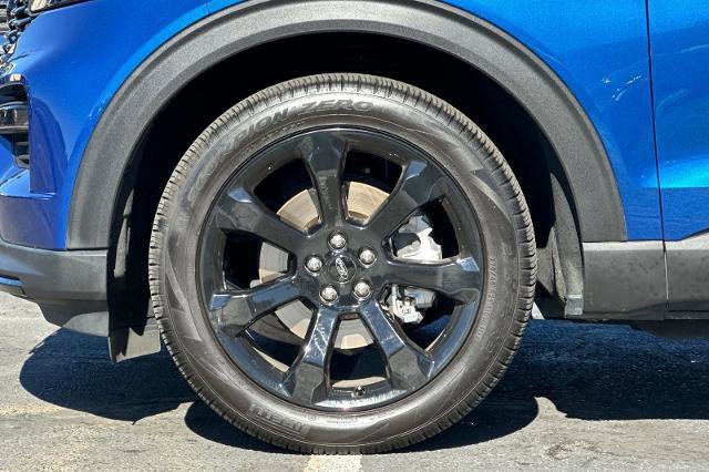 Certified 2023 Ford Explorer ST-Line w/ Class IV Trailer Tow Package image 28